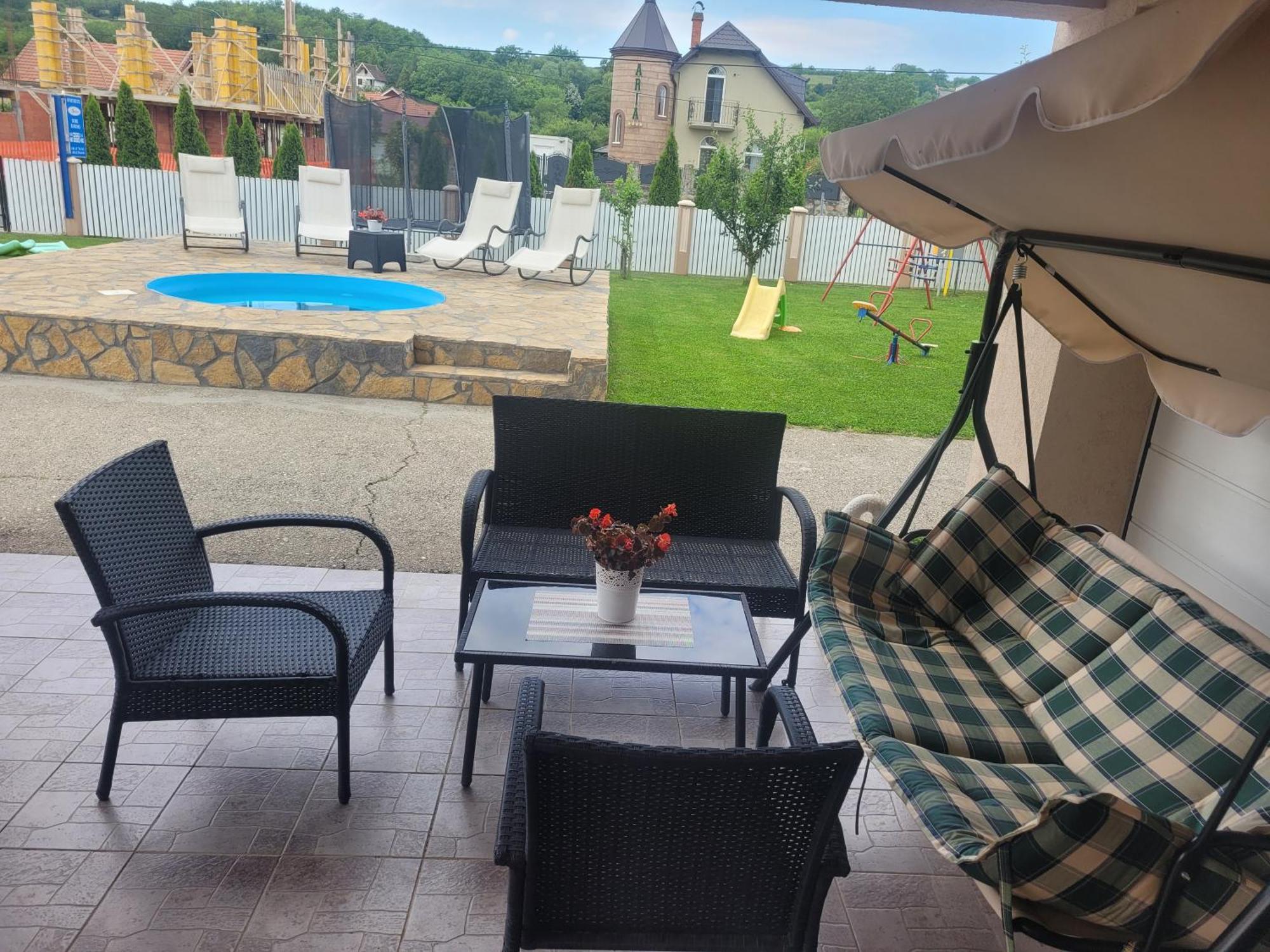 Apartmani Apolon Vrdnik Exterior foto